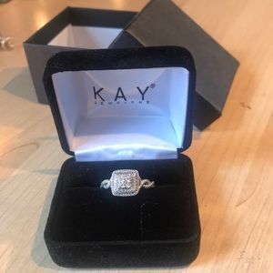Promise / Engagement Ring 💍 ships out ASAP 💛